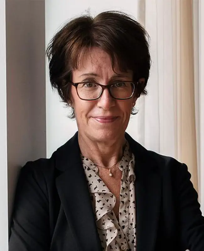 Anna Nitzelius sakkunnig Akavia